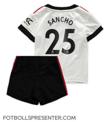 Manchester United Jadon Sancho #25 Bortatröja Barn 2022-23 Kortärmad (+ korta byxor)